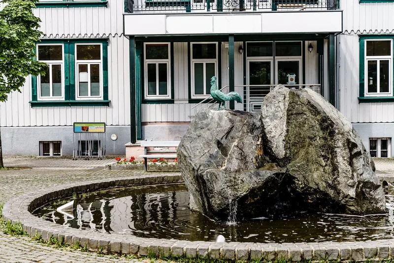 Brunnenanlage vor dem Kurhaus in Hahnenklee