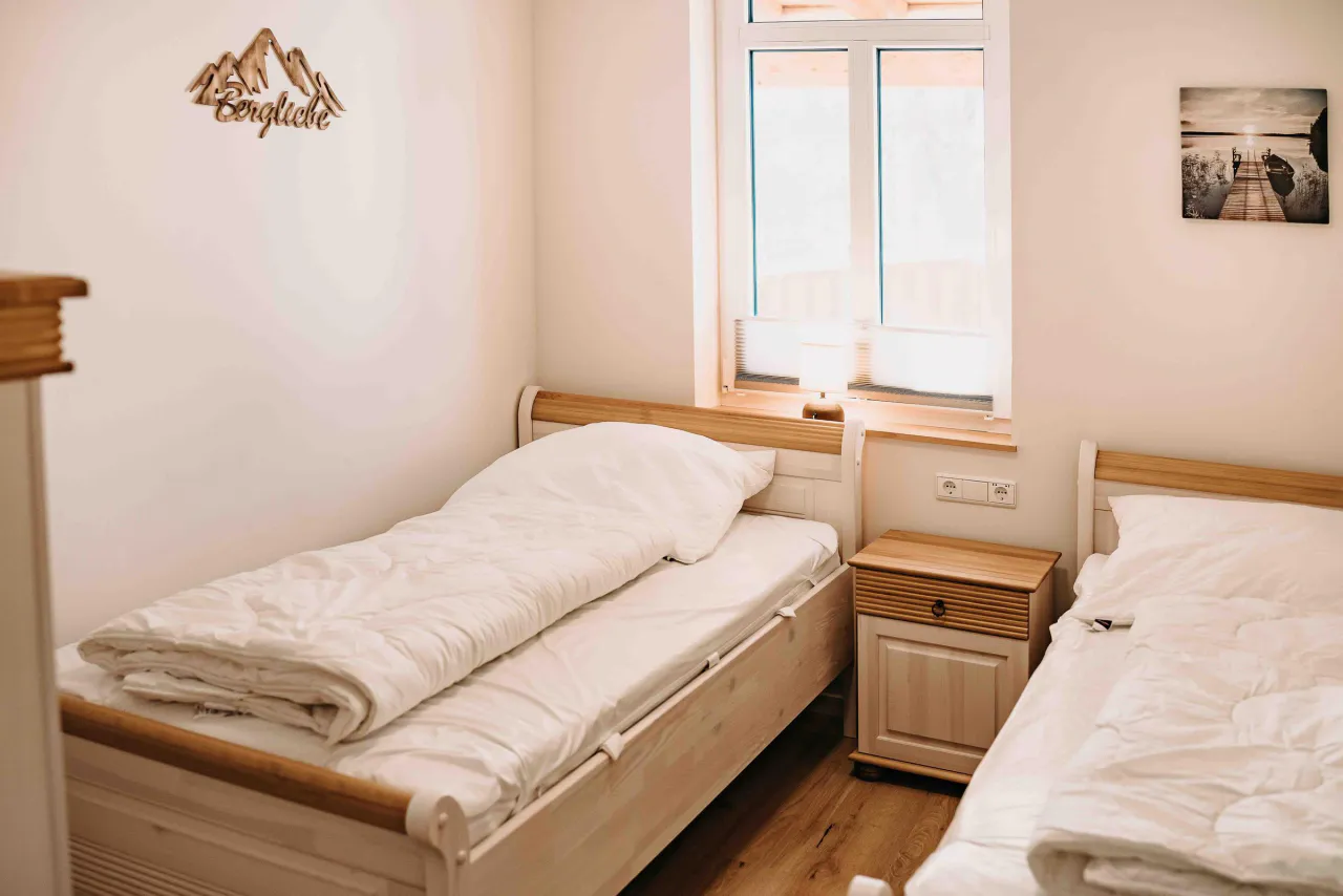 Zweites Schlafzimmer mit zwei Einzelbetten – Sonneneck 1 in Hahnenklee